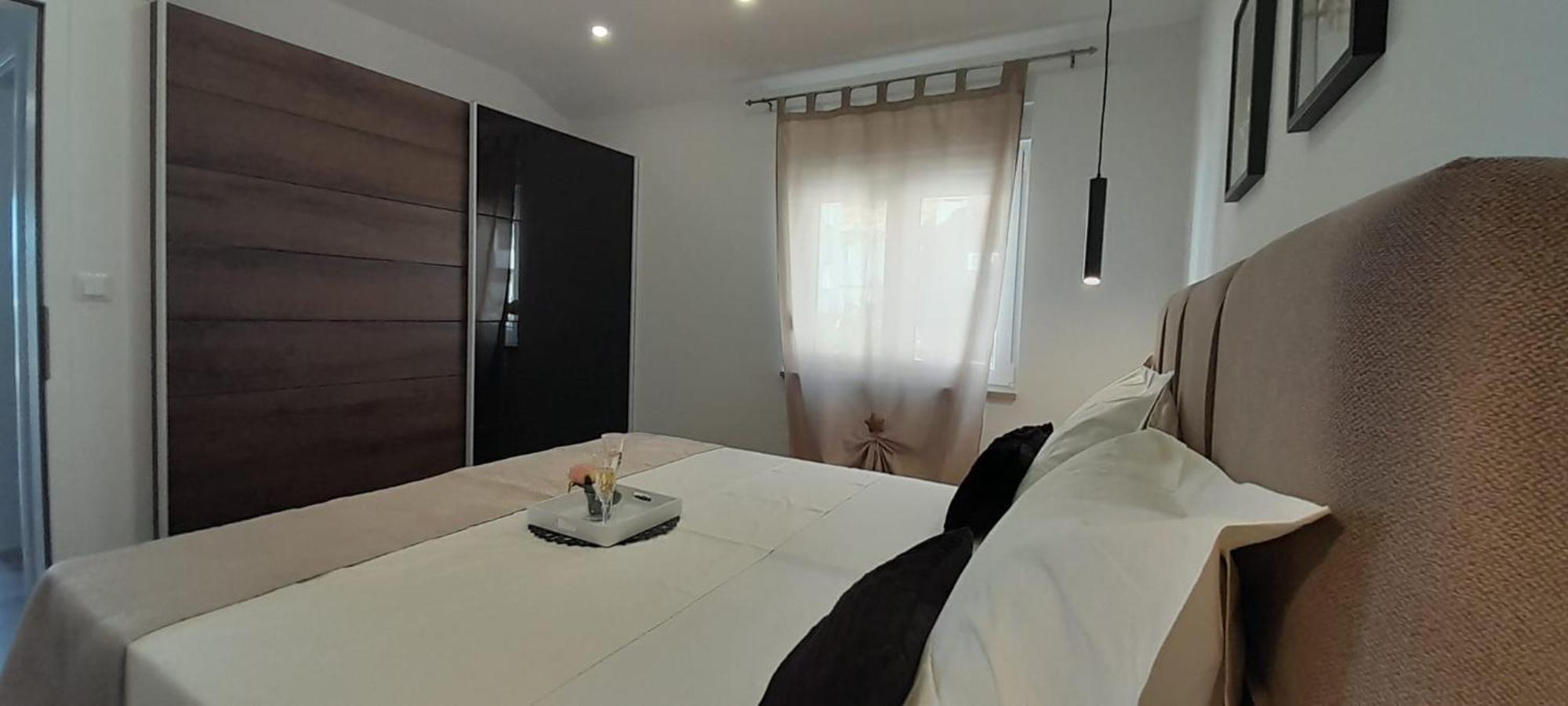 Apartments San Paulo Омиш Экстерьер фото